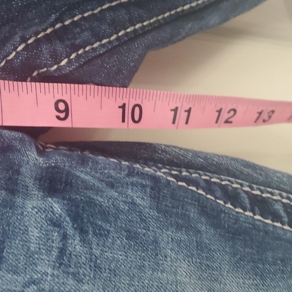 Miss Me Woman’s Blue Mid-rise easy boot cut jeans  size 27 - Picture 3 of 3